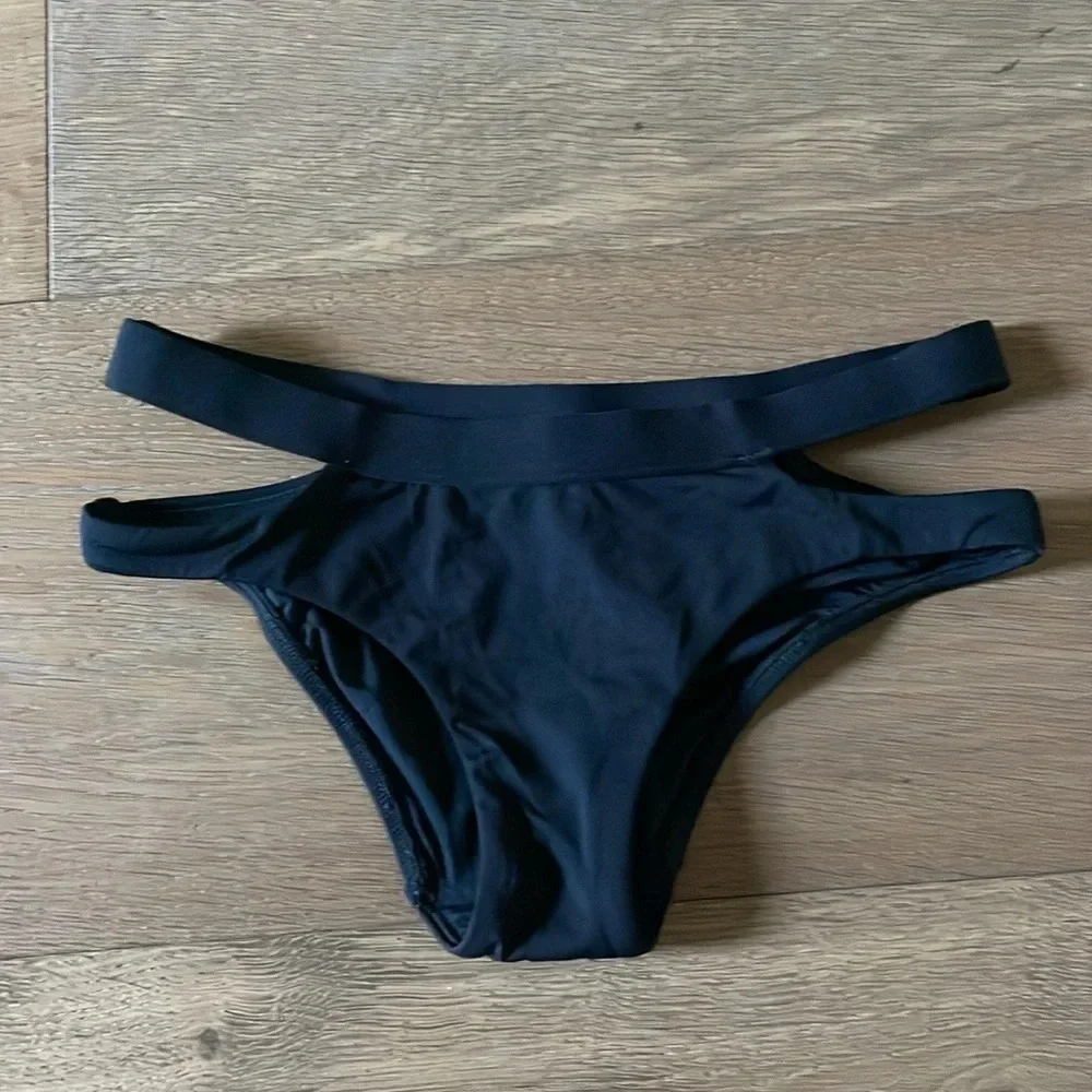 Seafolly Ladies Active Split Band Hipster Bikini Bottom Black Size 4 US